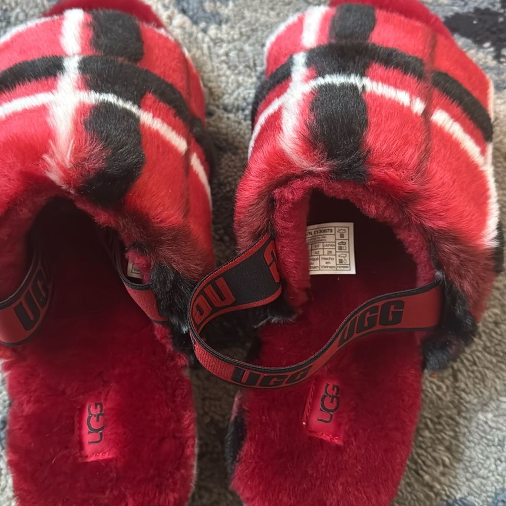 Ugg brand new size 11